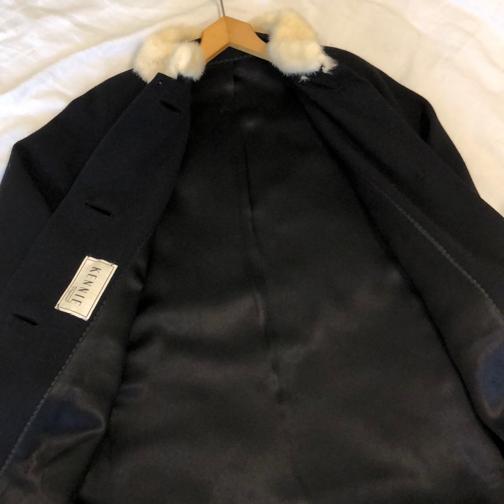 KENNIE original black wool coat with white fur